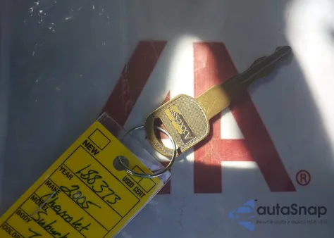 2005 Chevrolet Suburban 1500 Lt из США, поврежденный, VIN 3GNFK16Z85G188373